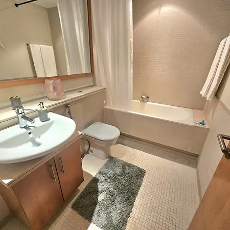 Ferienwohnung Luxurious Large 2Br With Marina And Sea Views Dubai Exterior foto
