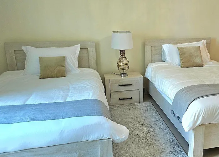 Luxurious Large 2Br With Marina And Sea Views