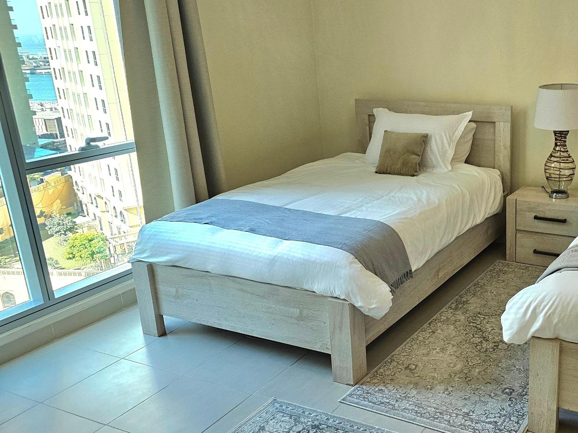 Luxurious Large 2br With Marina And Sea Views Appartamento *